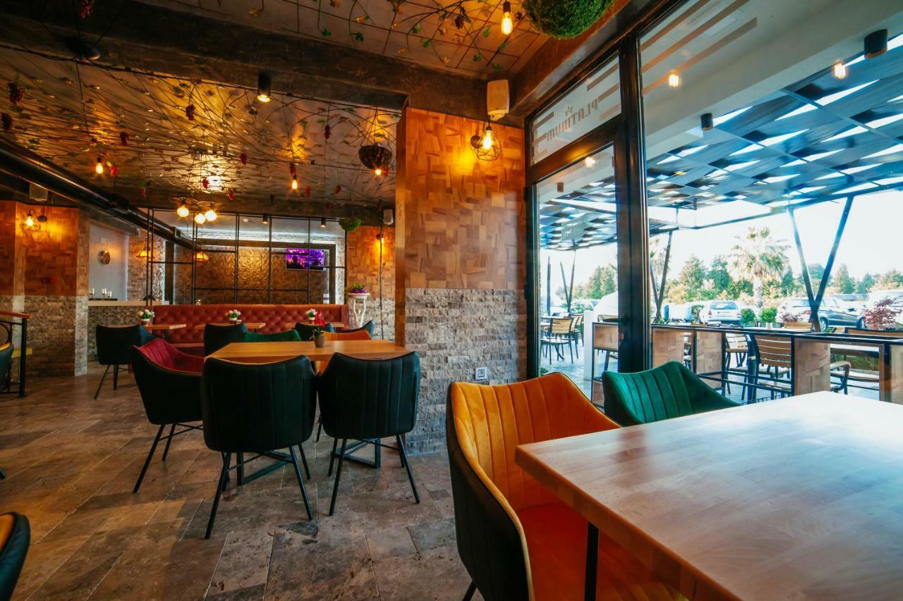 Hotel Platinum Ulcinj Exterior photo