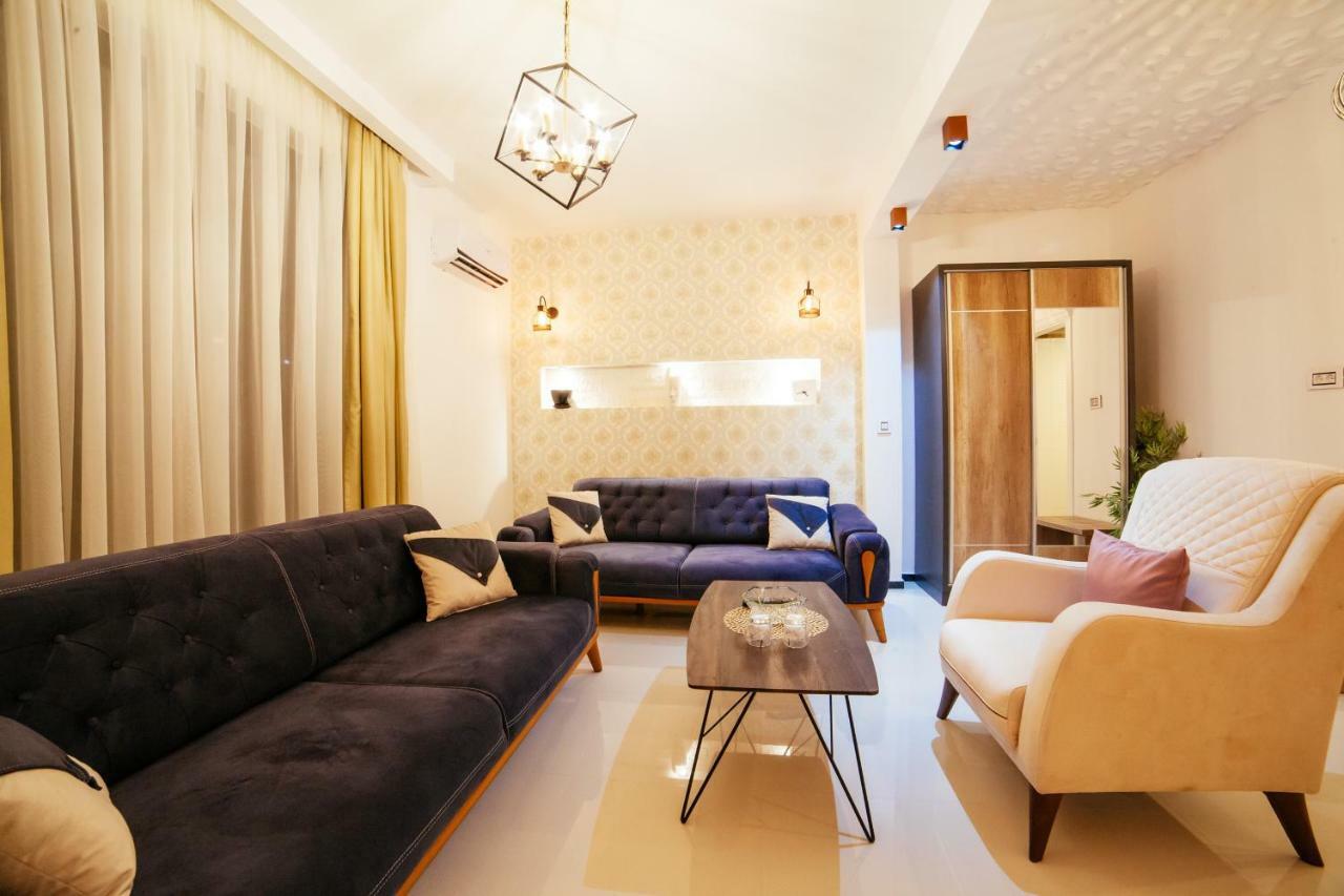 Hotel Platinum Ulcinj Exterior photo